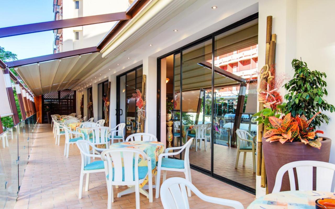Hotel Royal-Spiaggia 加提欧马里 外观 照片