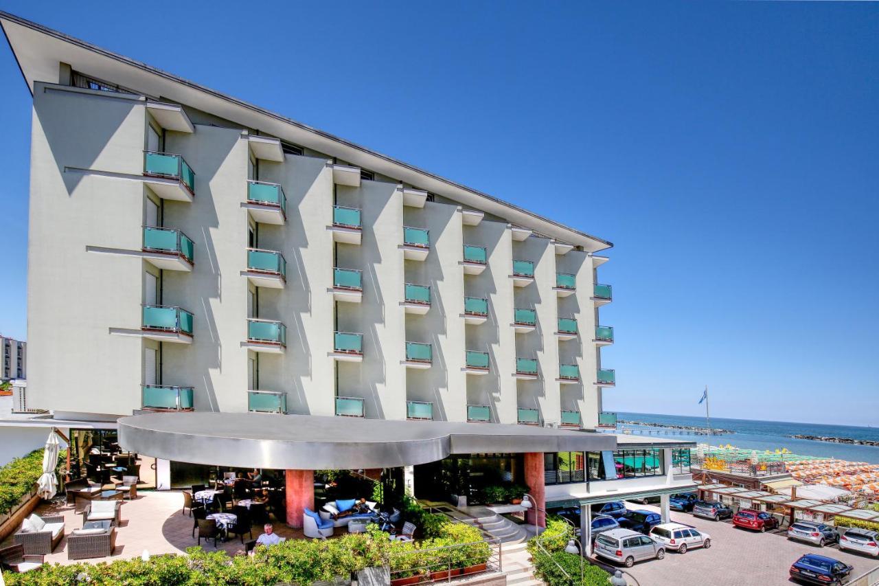 Hotel Royal-Spiaggia 加提欧马里 外观 照片