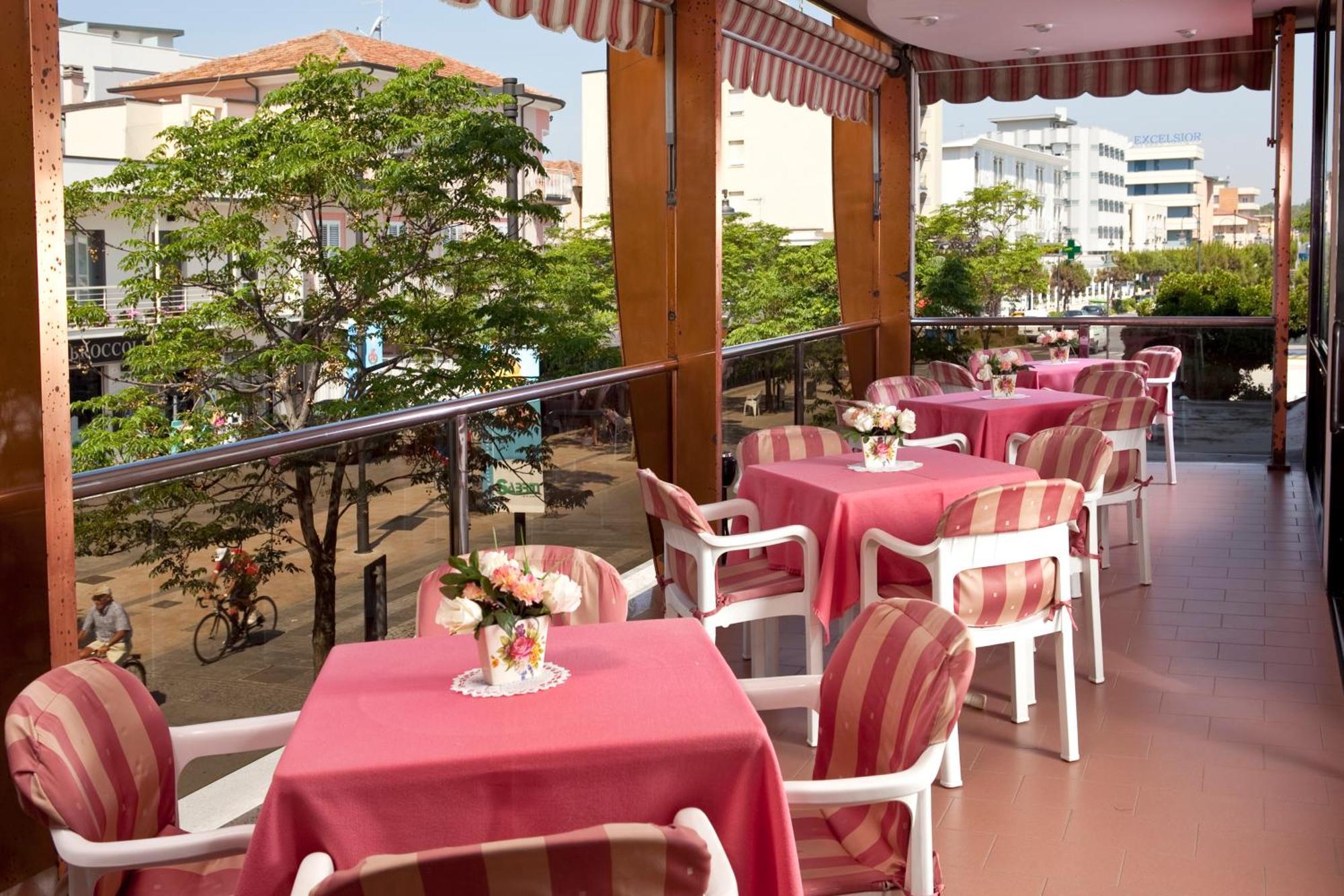 Hotel Royal-Spiaggia 加提欧马里 外观 照片